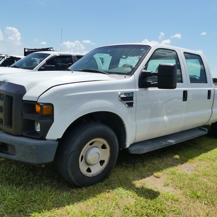 2008 FORD F250 XL