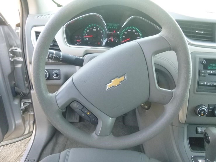 2016-chevrolet-traverse-image-9