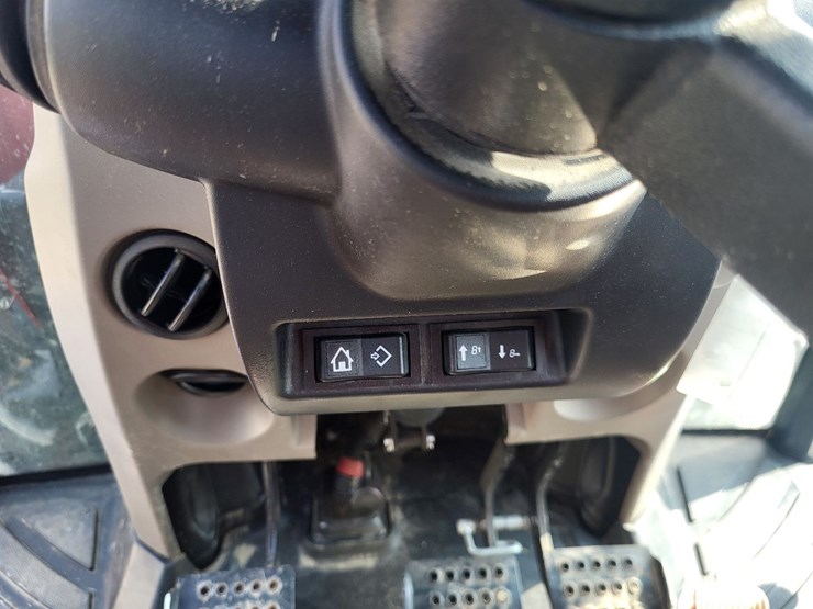 2016-case-ih-farmall-75c-image-64