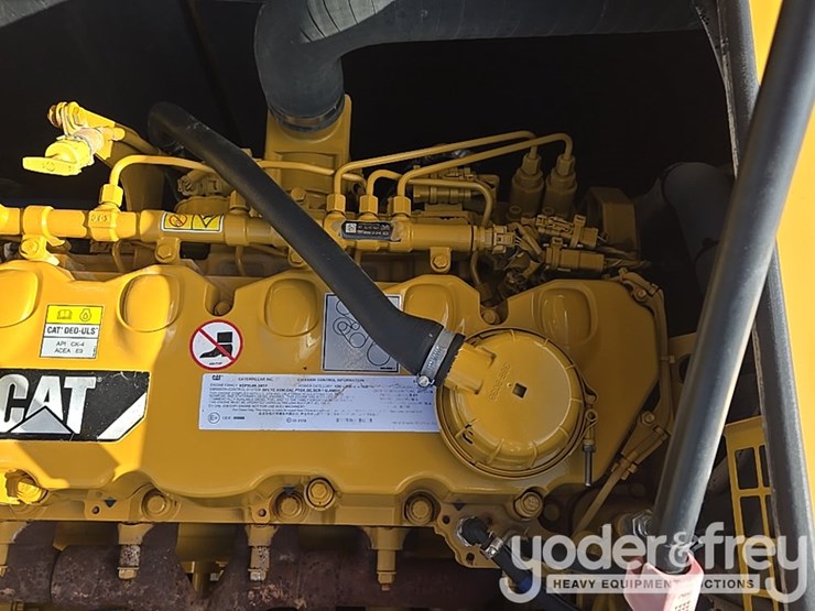 2019-caterpillar-336-image-64