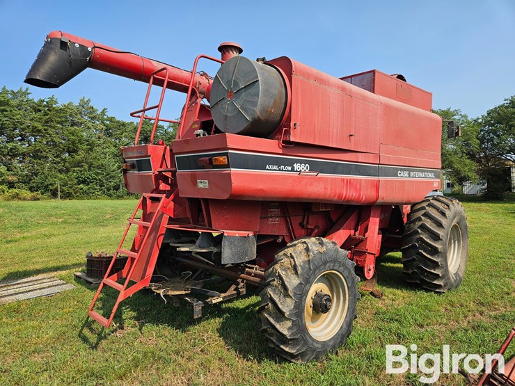 1988-case-ih-1660-image-5