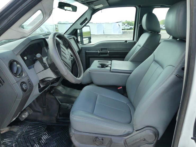 2012-ford-f250-xl-image-8