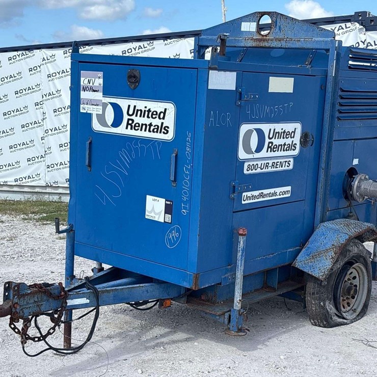 2016 Thompson Pump 4in Self-Priming Towable Trash Pump