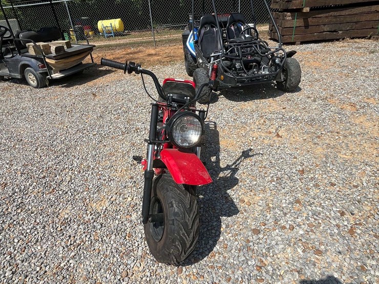 polaris-2-seater-go-cart-&-cole-pit-bike-image-8