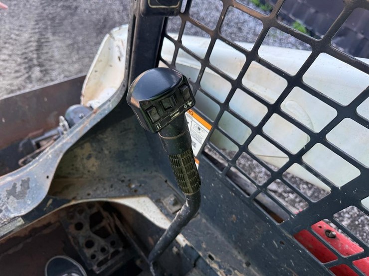 bobcat-t650-image-24