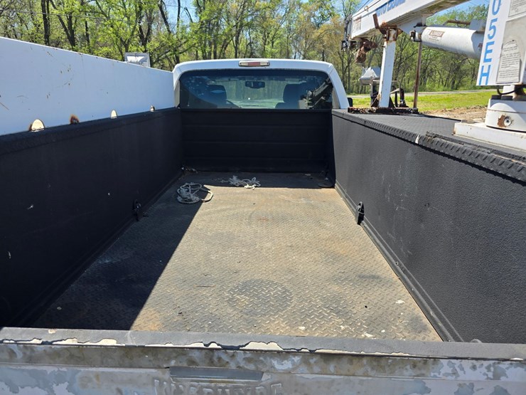 f450-utility-service-truck-image-7