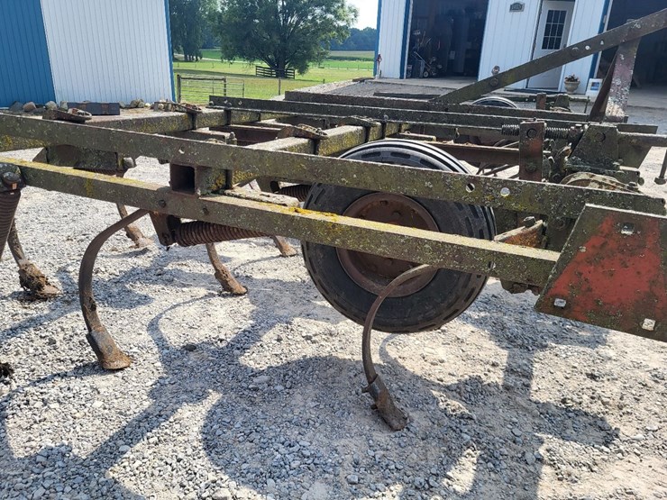 12'--3pt-hitch-field-cultivator-image-17