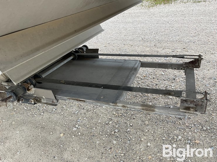 2002-wilson-grain-trailer-image-14