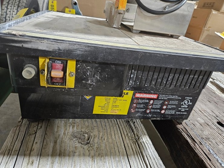 #215-•-tile-saw-with-gear-reduction-motor-image-4
