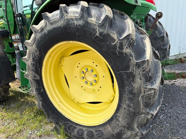 john-deere-6430-image-11