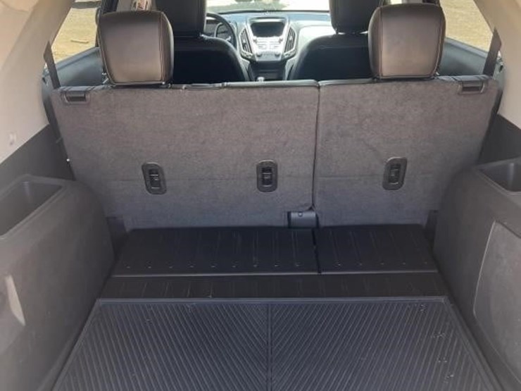 2013-chevrolet-equinox-image-10
