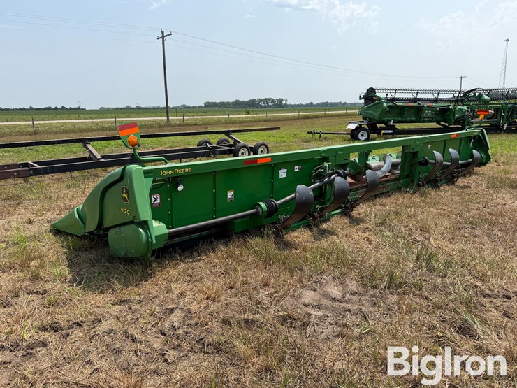 2016-john-deere-612c-stalkmaster-image-7