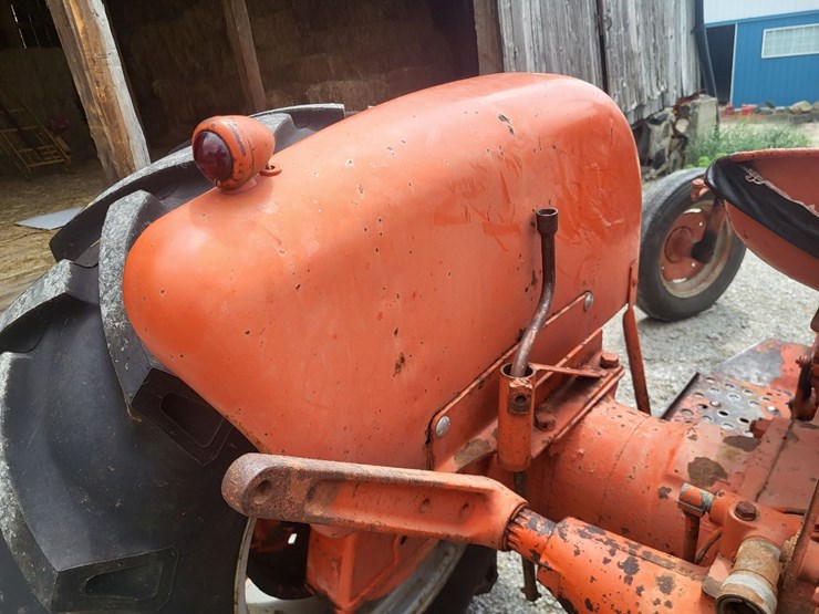 allis-chalmers-d14-tractor-image-20
