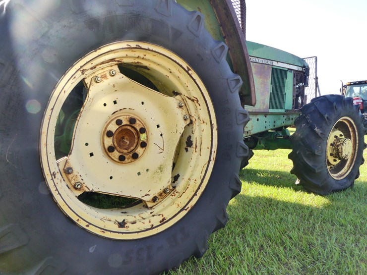 john-deere-6405-image-9