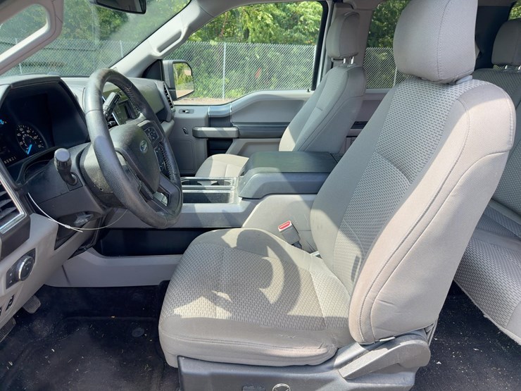 2015-ford-f150-xlt-image-18