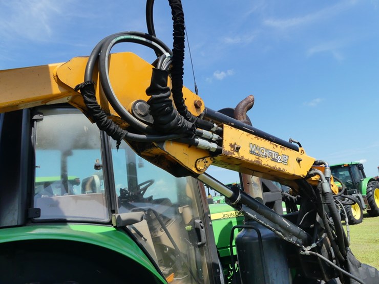 john-deere-6110m-image-10