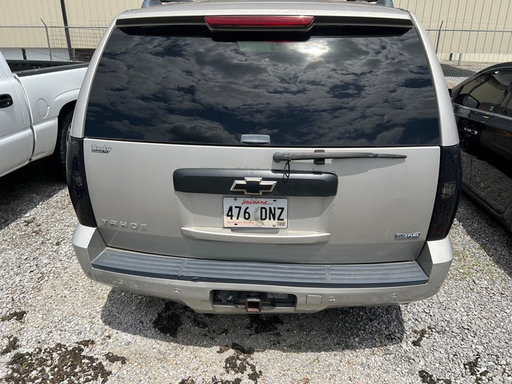 chevrolet-tahoe-image-4