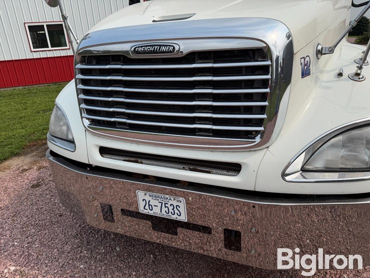 2003-freightliner-columbia-t/a-truck-tractor-image-14