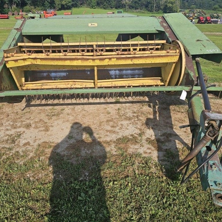 JOHN DEERE 1207