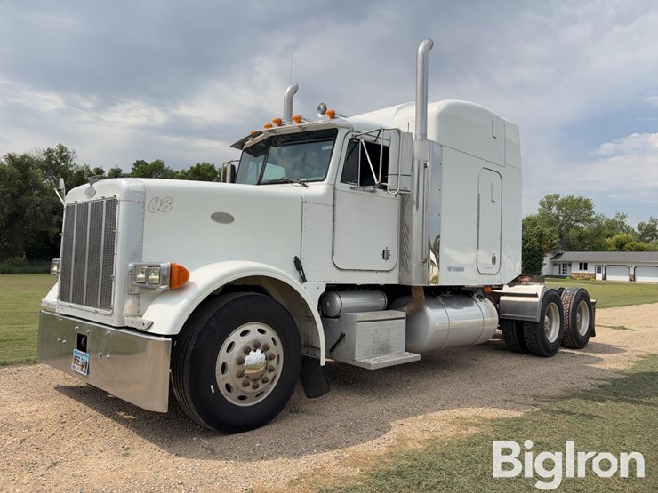 2000-peterbilt-378-image-1