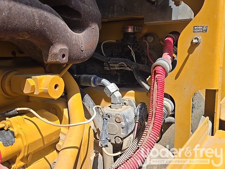 2012-deere-670gp-image-45