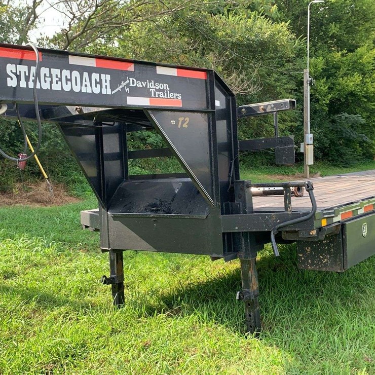 2025 DAVIDSON STAGECOACH 40 GOOSENECK FLATBED