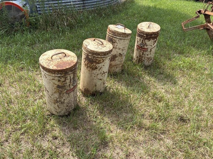 allis-chalmers-unit-planter-seed-boxes-(4)-image-2