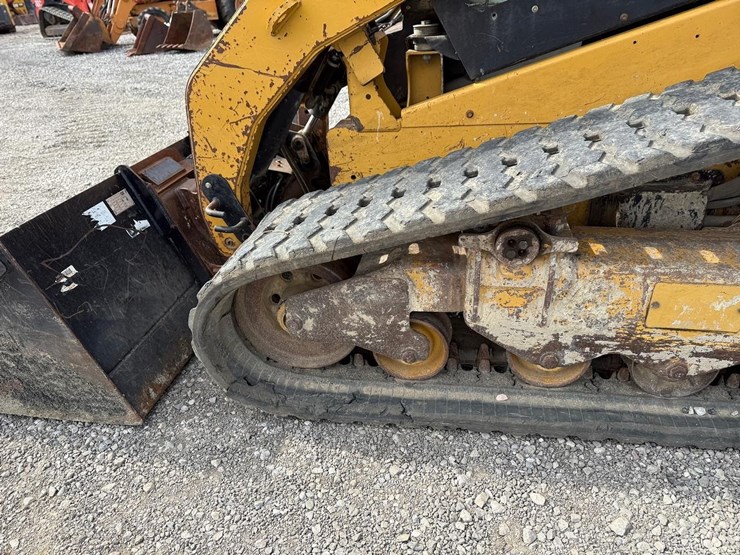 2011-caterpillar-289c-image-18