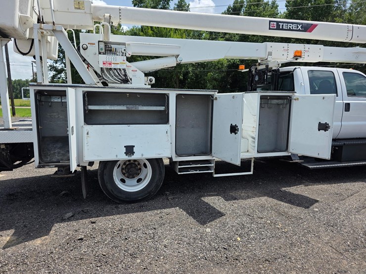 ford-f750-image-9