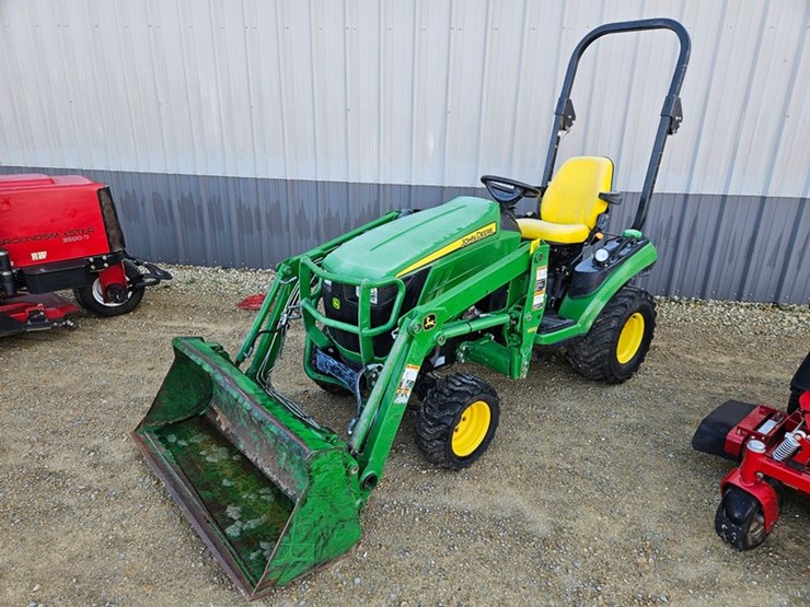 john-deere-1025r-image-1