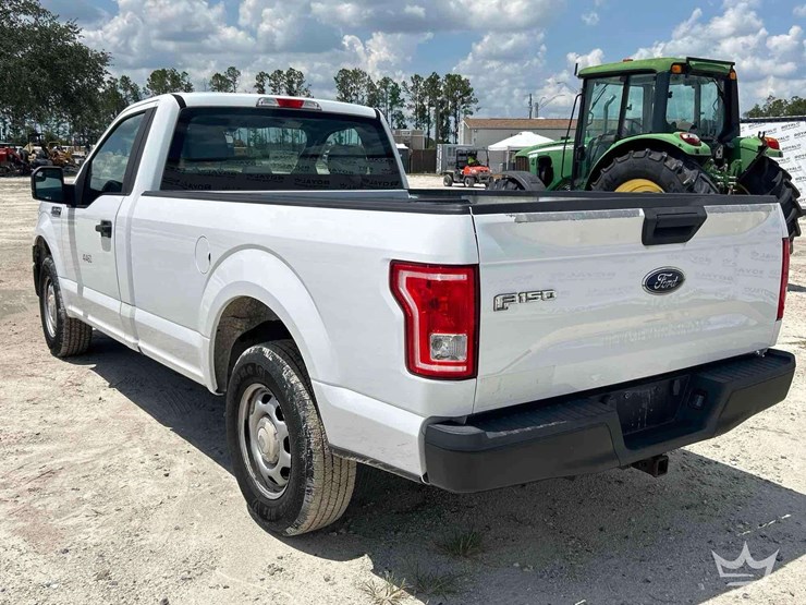 2017-ford-f150-image-4