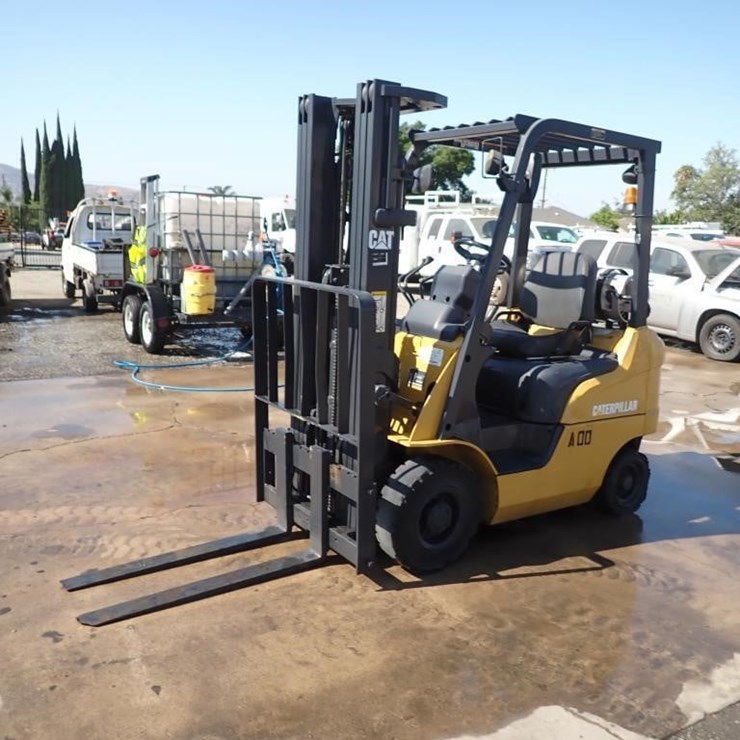 Nissan KCPH02A25PV Forklift
