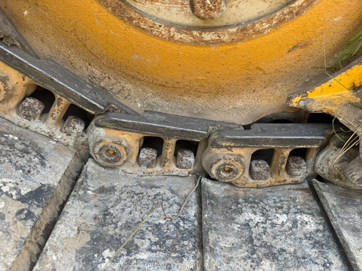 2019-deere-450k-image-8