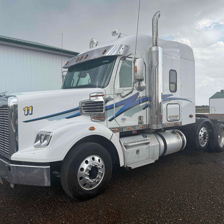 2018 Freightliner Semi