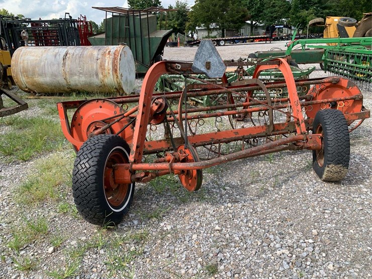 allis-chalmers-side-delivery-hay-rake-image-7