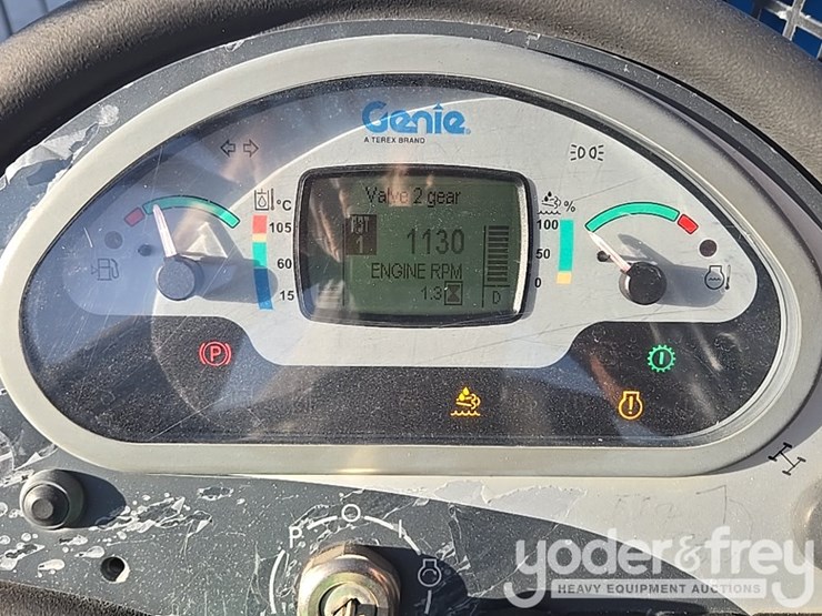2019-genie-gth1544-image-55