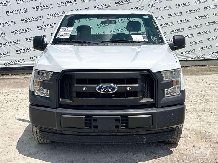 2017-ford-f150-image-23