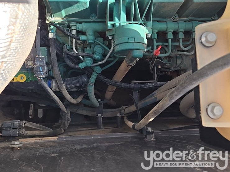2019-volvo-ec300el-image-60