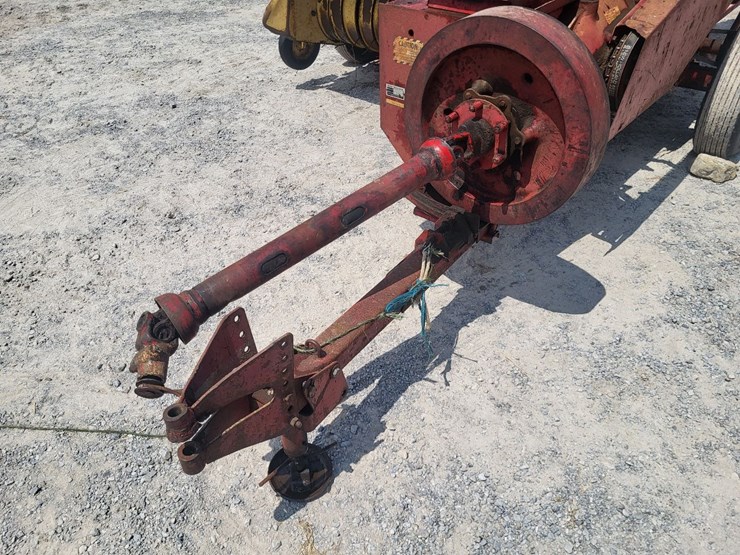 new-holland-268-image-40