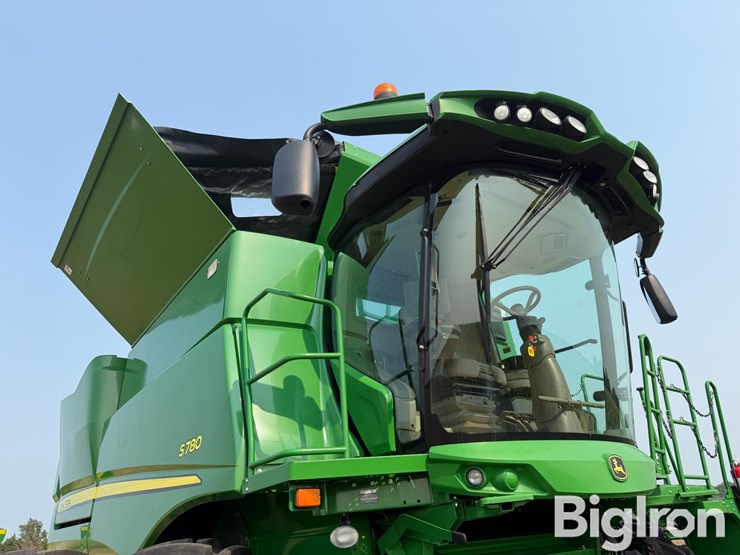 2021-john-deere-s780-image-9