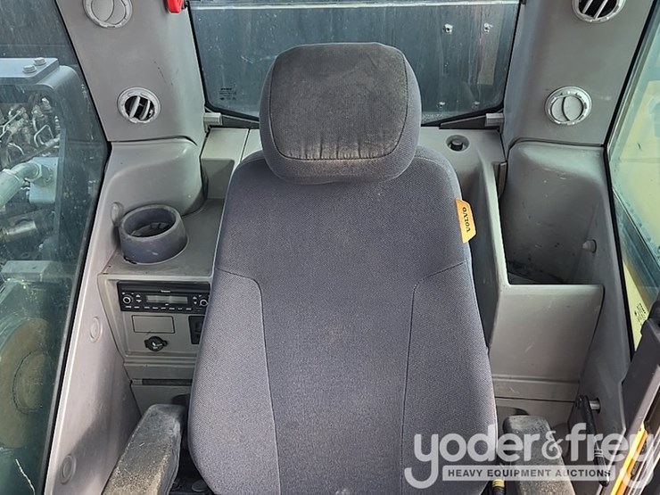 2019-volvo-ec300el-image-72