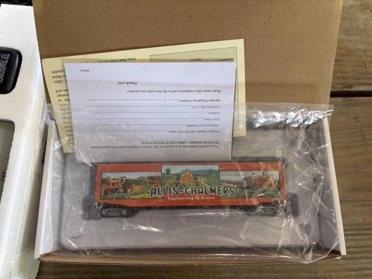 allis-chalmers-bradford-exchange-4-piece-ho-train-image-2