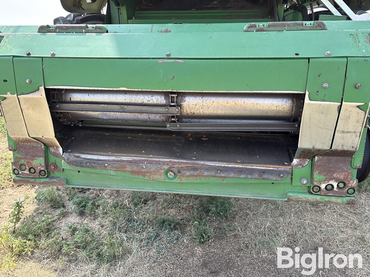 2002-john-deere-2-image-15