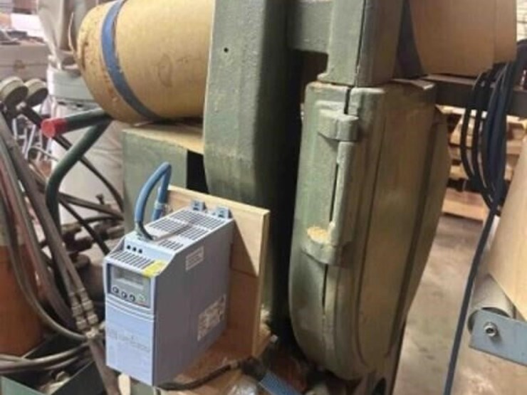 walker-turner-bandsaw-image-2