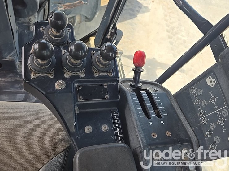 2012-deere-670gp-image-75