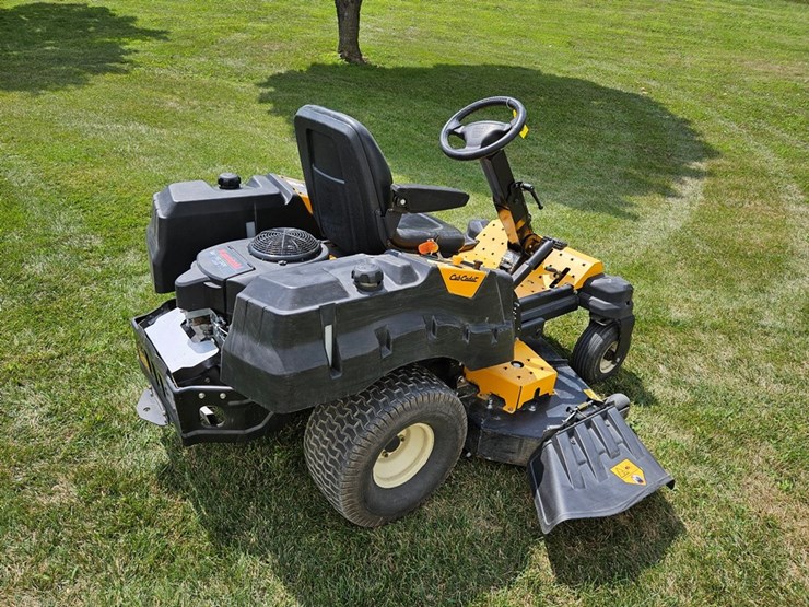 #6878-•-cub-cadet-z-force-sz-zero-turn-mower-image-5
