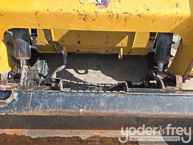 2024-caterpillar-259d3-image-19