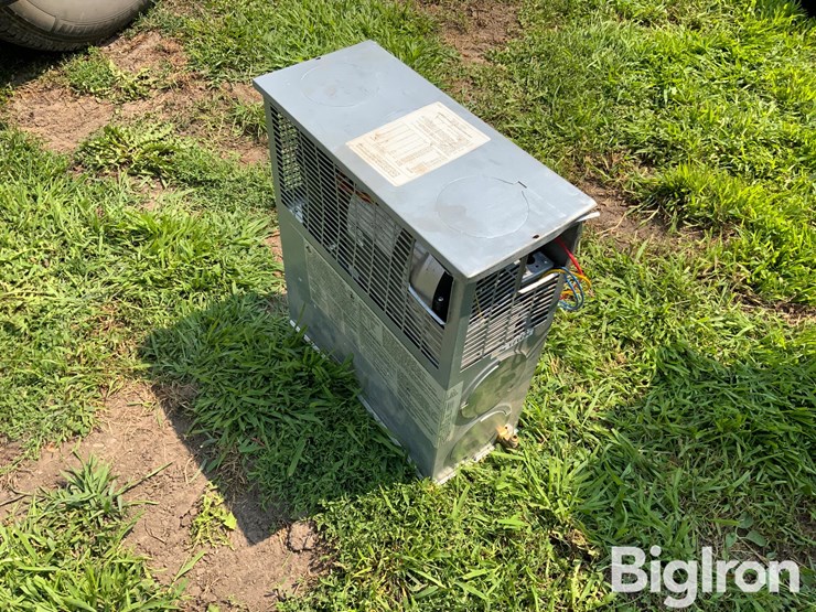 suburban-sf-30f-rv-furnace-image-1