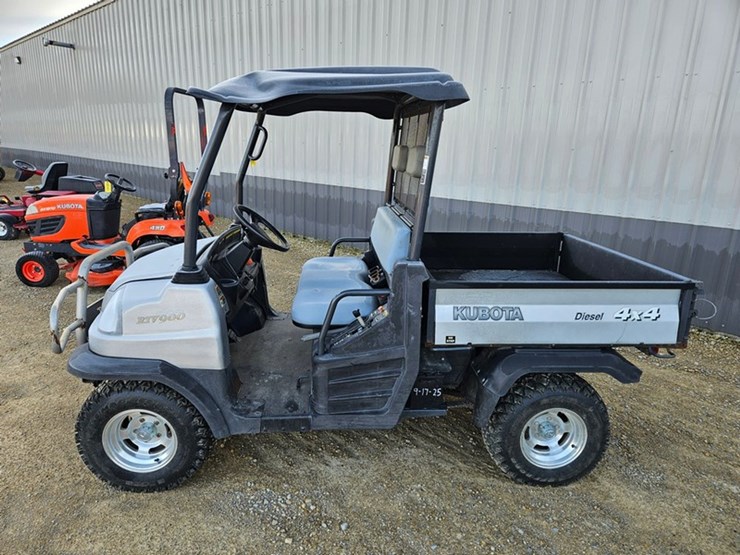kubota-rtv900-image-34