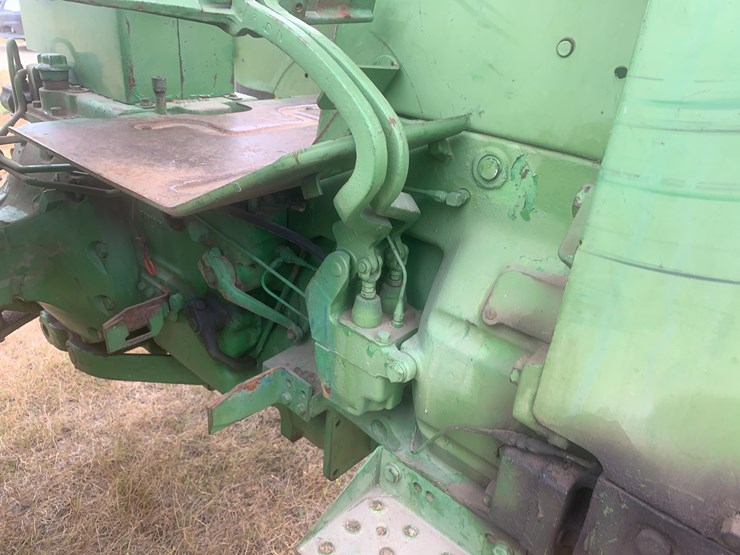 john-deere-4020-image-16